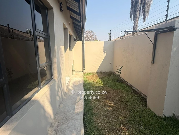 Avondale 3 bedroomed Cluster to Rent 