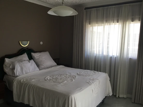 7 Bedroom House
