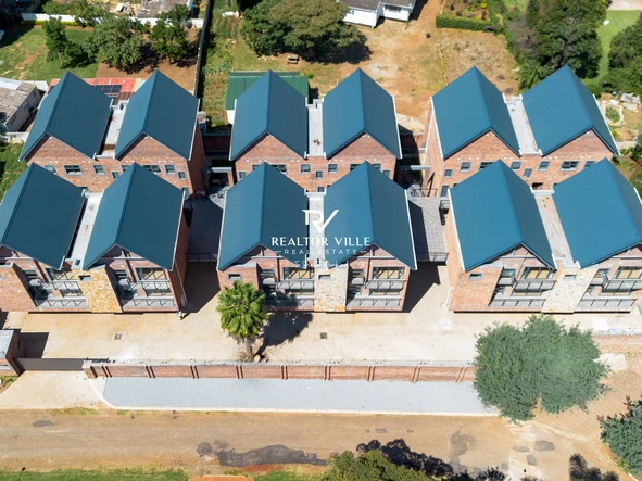 3 Bedroom Flat & Apartment