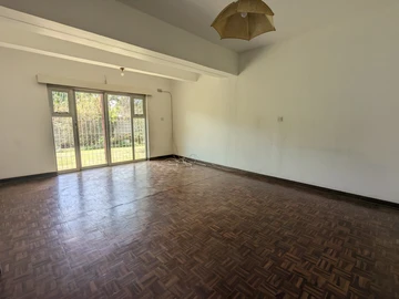 2 Bedroom Garden Flat