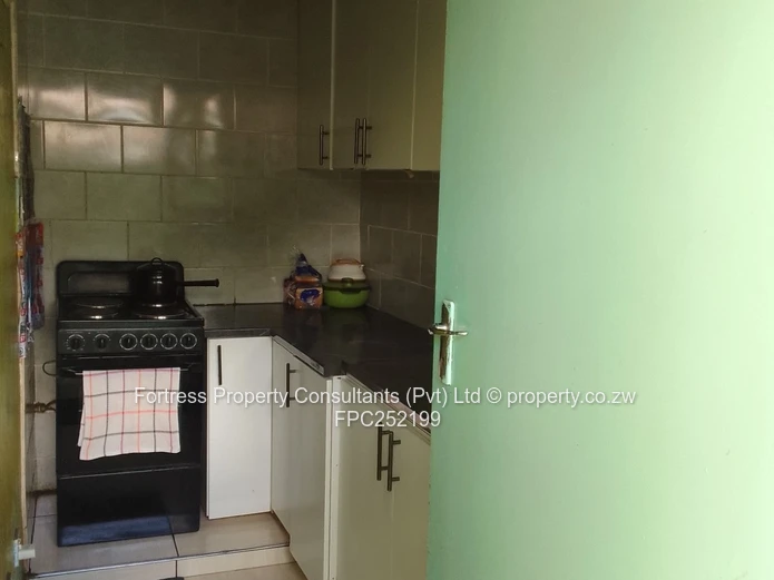 Spacious Ground Floor Flat + Self-Contained Cottage