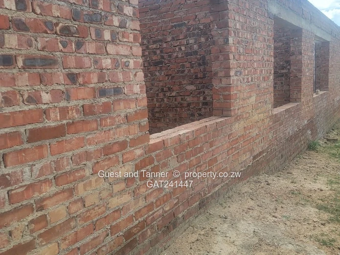 Incomplete 4-Bedroom House for Sale in Uplands, Waterfalls