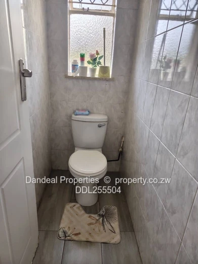Avondale West: 3-Bed Home on 793m² with Driveway & Garden