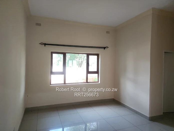 HOUSE TO RENT IN MANDARA - 4 Bedroom Residential House.