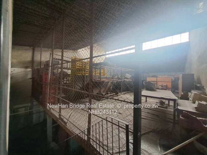 Willowvale Factory-Warehouse on 223m² Walled Site (Sole Mandate)