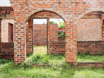 3 Bedroom Flat & Apartment