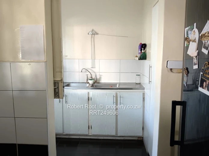 3 Bedroom House For Sale in Marlborough