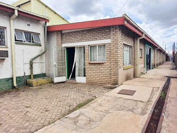 Warehouse & Factory