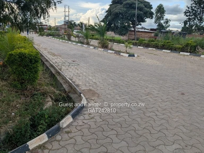 Stands for sale in Cold Comfort Pleasant Valley Gated Community