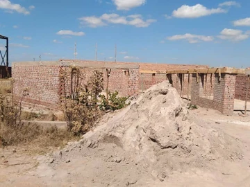 Damofalls industrial property for sale