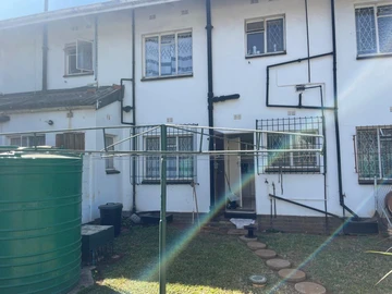 2 Bedroom Garden Flat