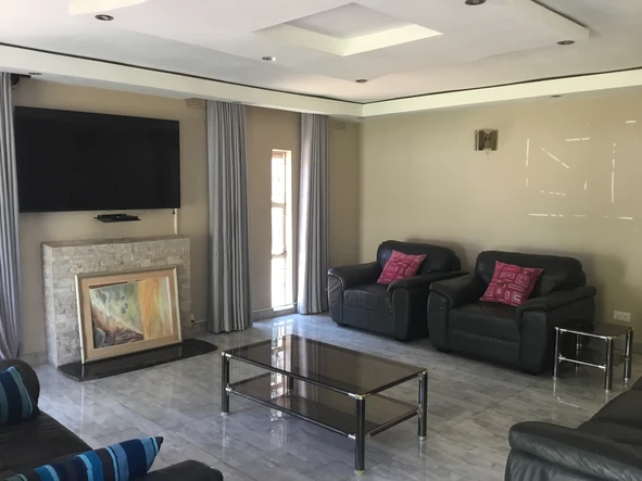 7 Bedroom House