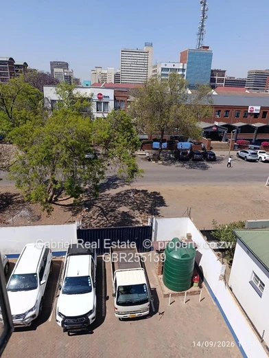 3-Bed Apartment in Harare CBD . Very ideal for  commercial and residential use.  