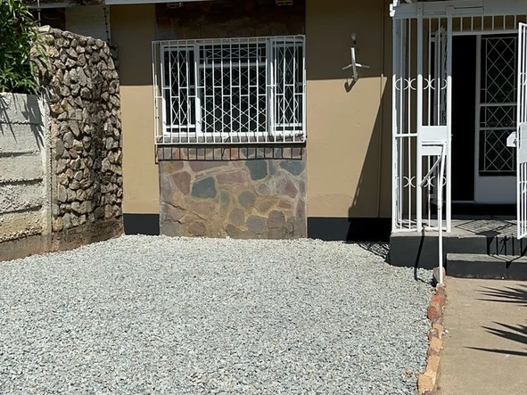 2 Bedroom Garden Flat