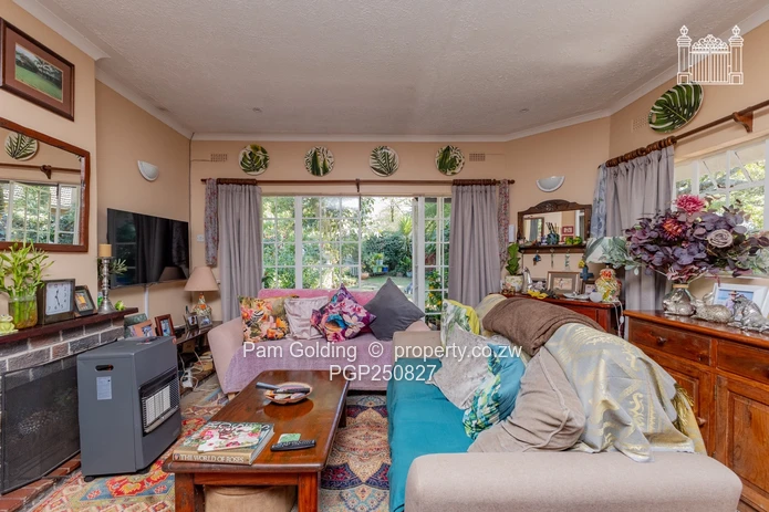 Beautiful Family Home with Cottage  (Sole Mandate)