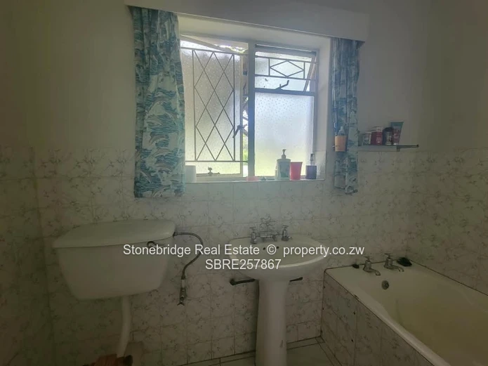 3 Bedroomed House in Burnside For Sale