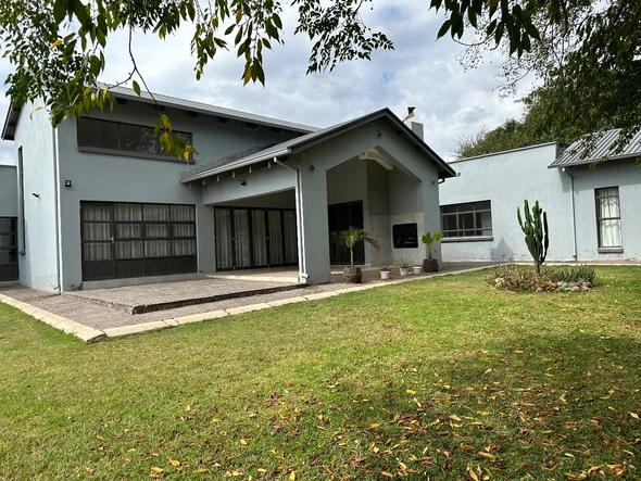 4 Unit Townhouse Complex