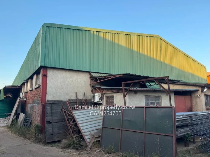 Graniteside Warehouse & Yard — 3,447 m² with Borehole,800sqm undeveloped land