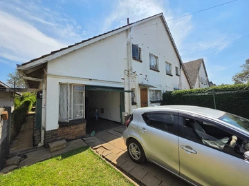 2 Bedroom Garden Flat