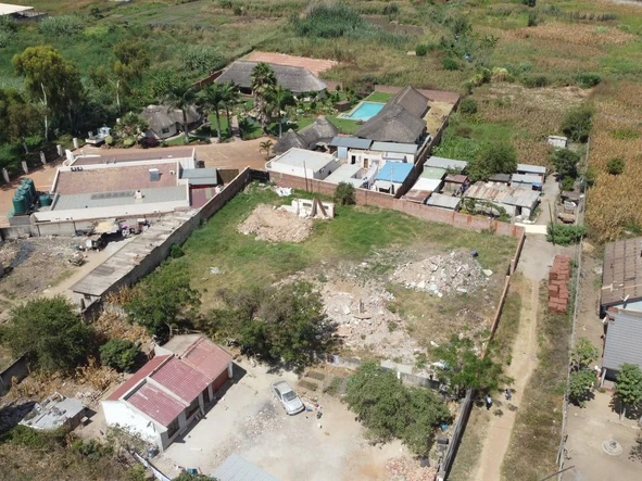 Commercial & Industrial Land