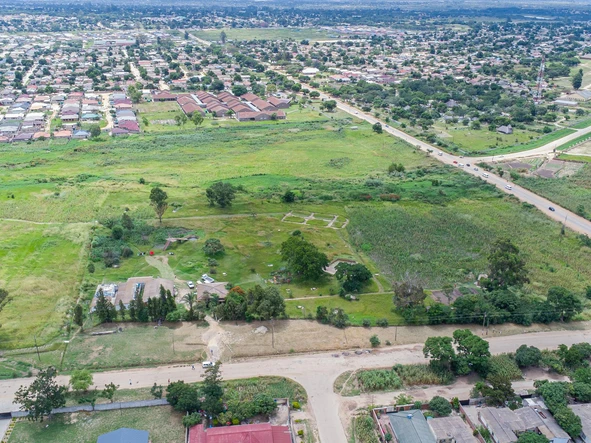 Commercial & Industrial Land