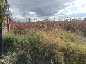 Vacant residential Stand for sale in built up area