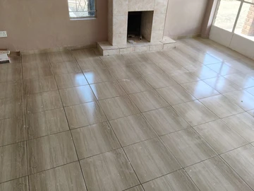 3 Bedroom Flat & Apartment