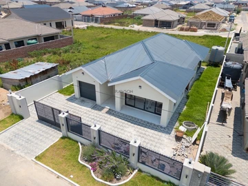 4 Bedroom House