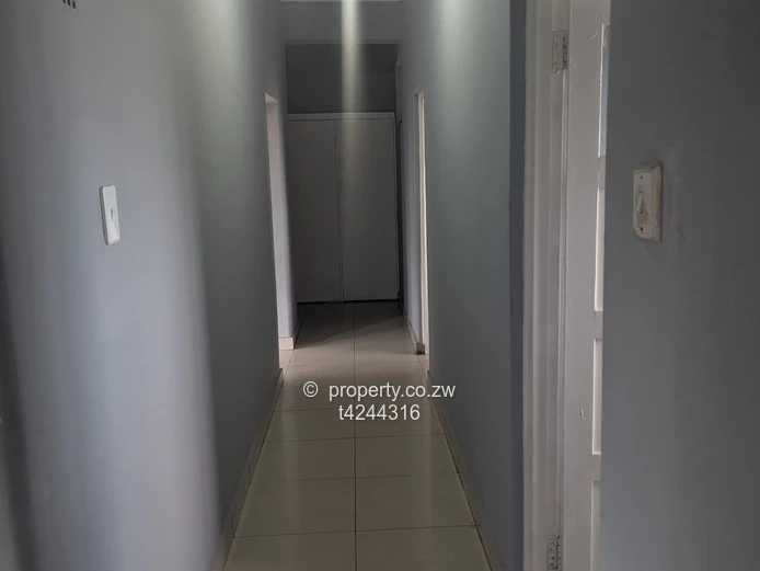 Belvedere Show ground 2 bedroom flat to rent 