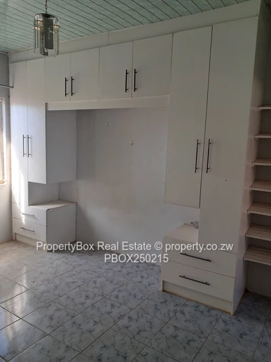 Damofalls Phase 4 House to rent available 1 July!