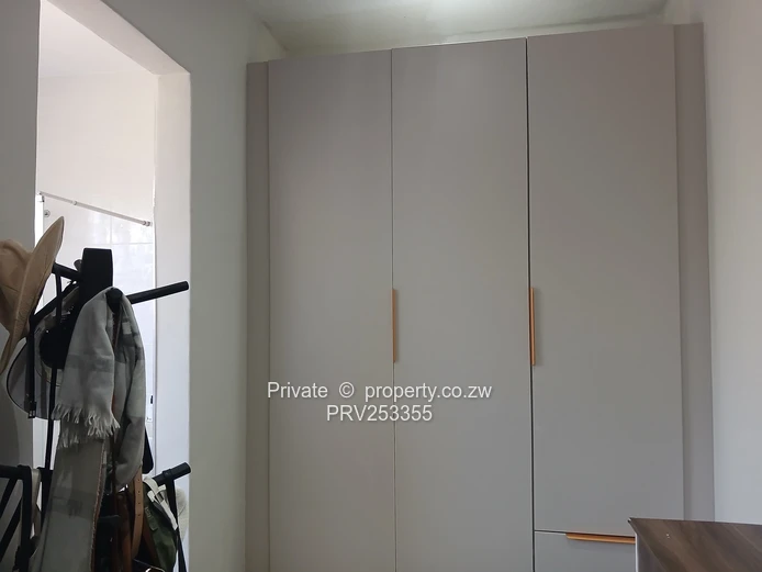 Spacious 2-Bedroom Unit for Rent - Arlington East