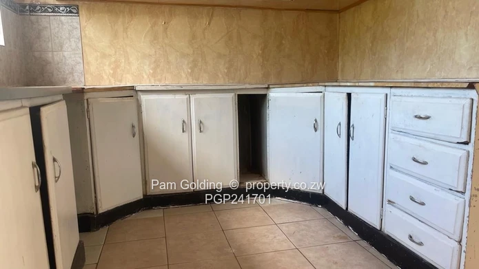 Cottage For Rent In Greendale