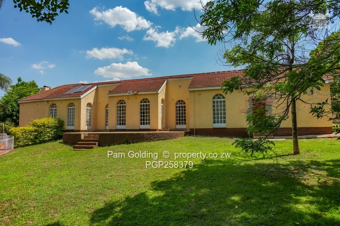 Prime Crn Property/ Harare Drive and Rolf Avenue (Sole Mandate)