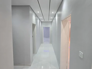 3 Bedroom Flat & Apartment