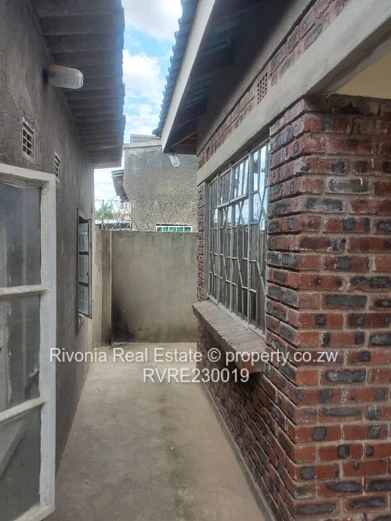 Starter Home (Sole Mandate)