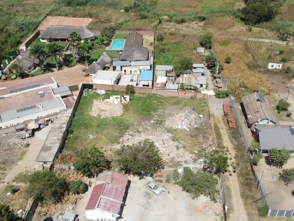 Commercial & Industrial Land