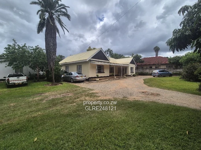 Avondale 3-Bed Character Home with Fireplace & Garden