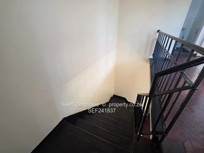 Three-bedroom apartment in the heart of the CBD, Bulawayo