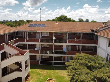 2 Bedroom Flat & Apartment