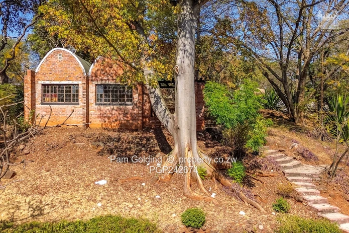 Charming 3 Bedroom Family Home in Serene Setting