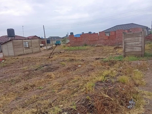 Stands & Residential Land