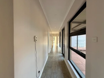 4 Bedroom Garden Flat