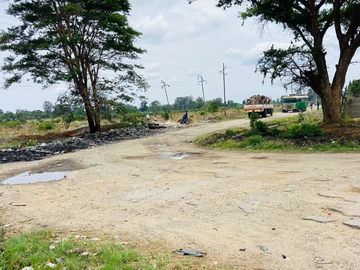 Commercial & Industrial Land