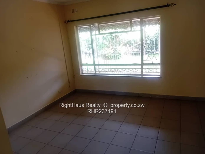 A Cozy Garden Flat To Rent In Marlborough