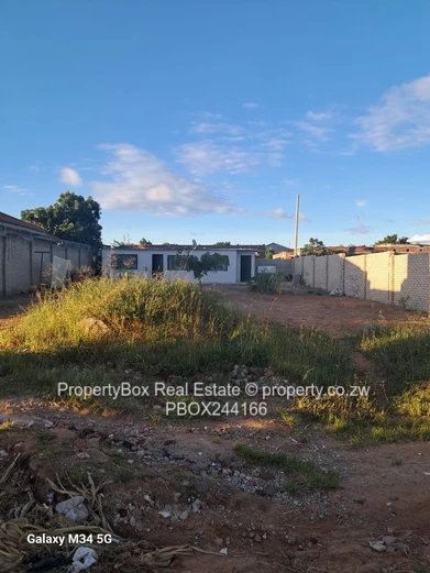 Damofalls Extension Vacant stand for sale!