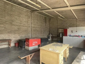 Warehouse & Factory