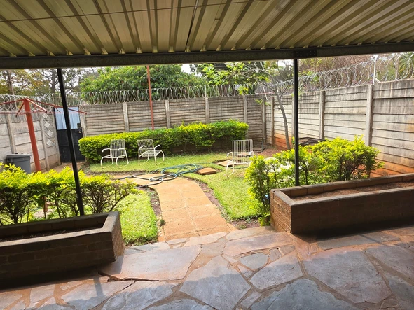 2 Bedroom Garden Flat