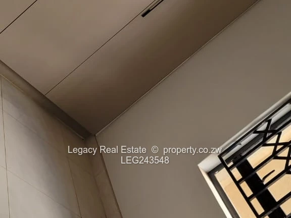 Modern 3 Bed Home With Solar & Borehole In Rainham Park