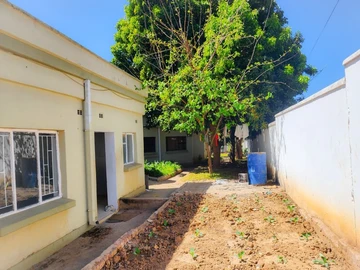 7 Bedroom House
