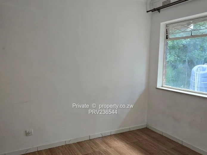 Neat, 2 Bed Duplex Garden Apartment For Rent In Avondale